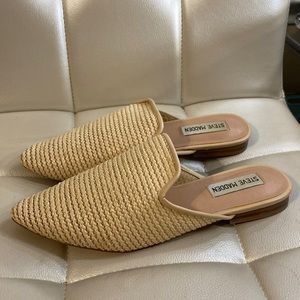 Steve Madden Flats Size 7.5